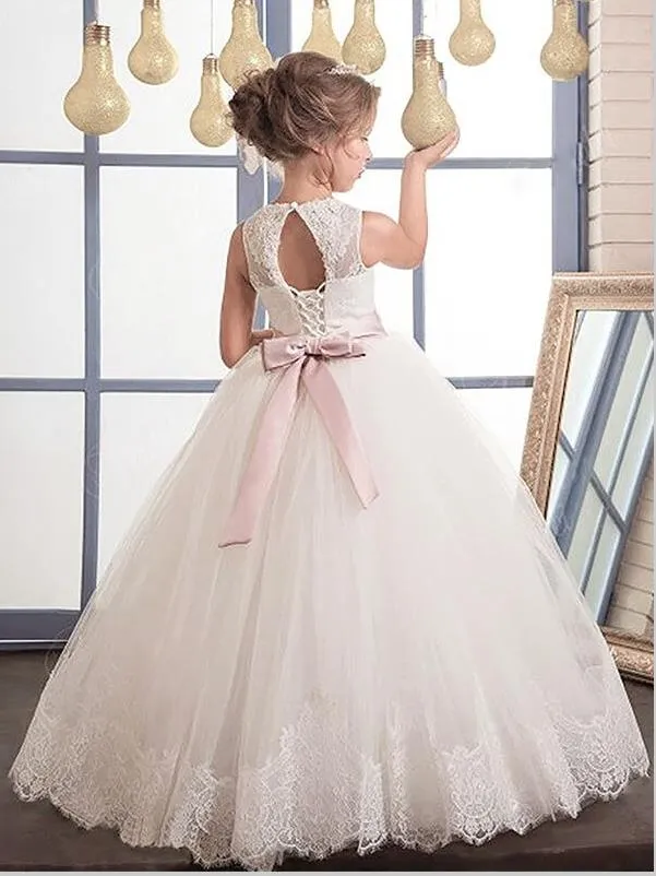 Tulle Sleeveless Sash/Ribbon/Belt Flower Girl Dresses Floor Length Ball Gown With Bowknot