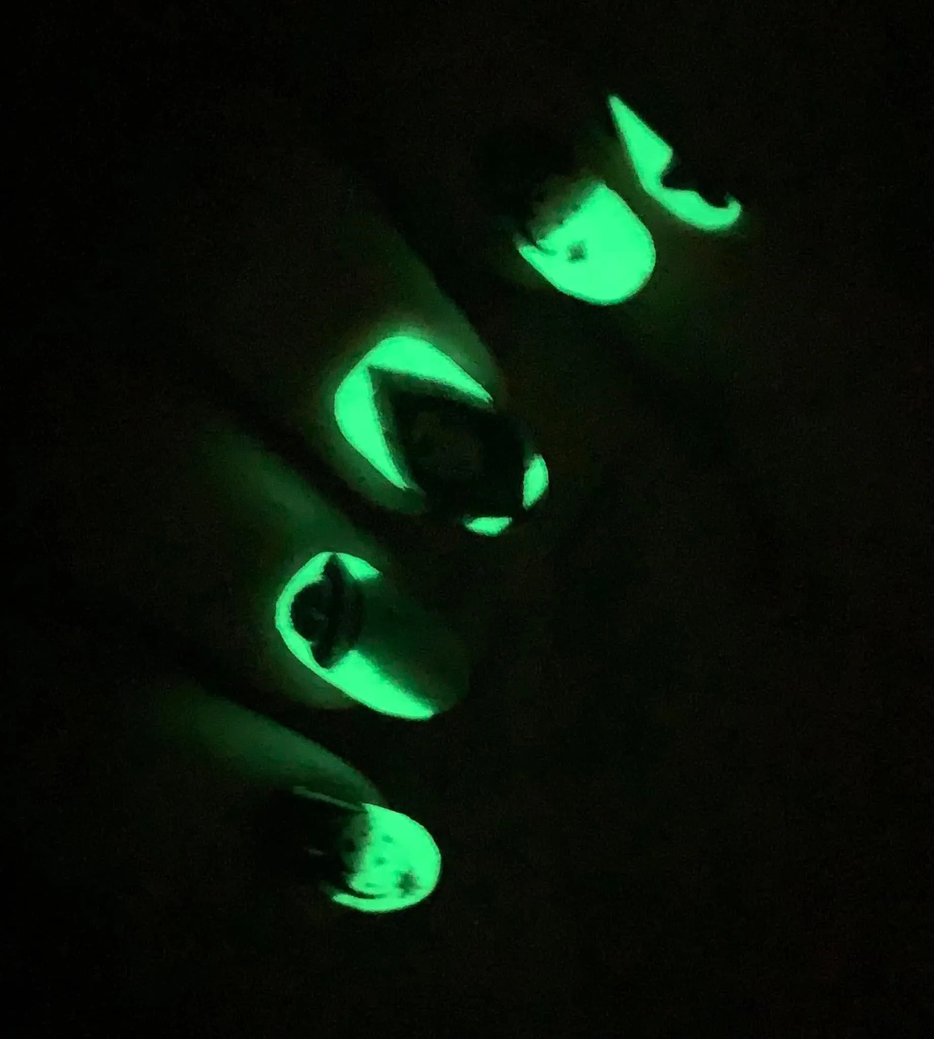 UF Glow (Glow In The Dark)