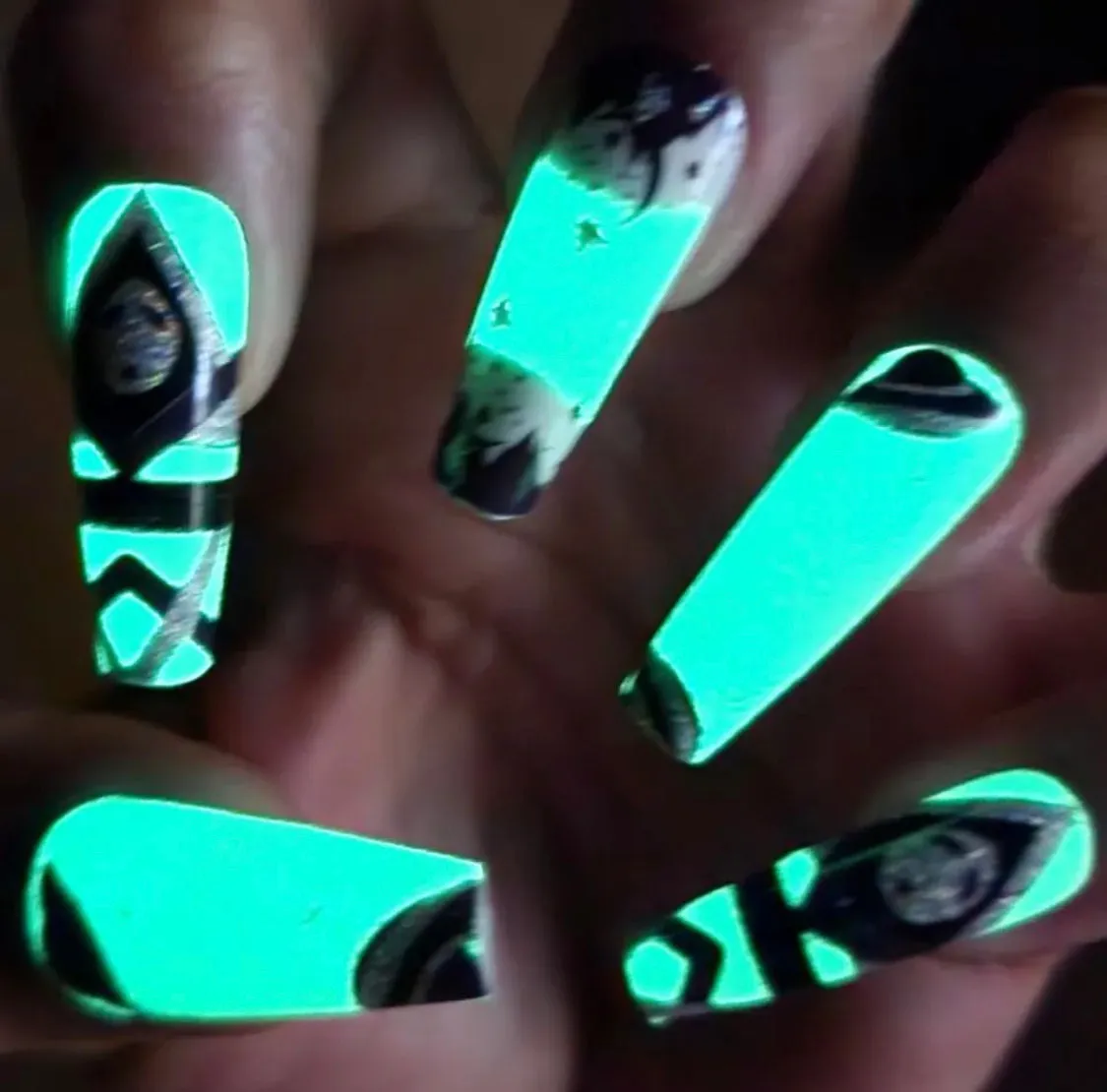 UF Glow (Glow In The Dark)