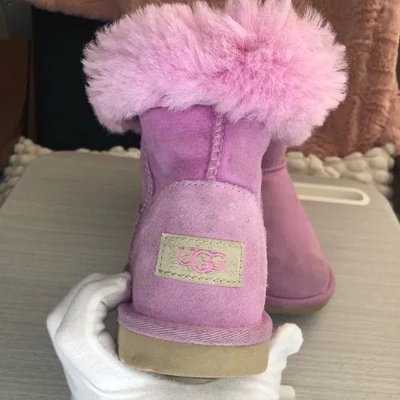 UGG Kids Classic ll Shadow Genuine wool Girl lilac short Boots 1017703K Sz 3