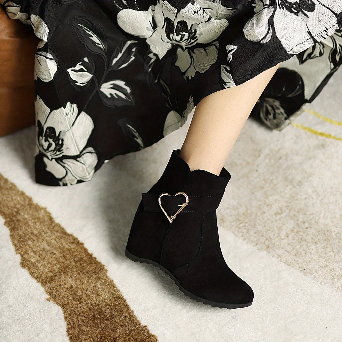 VougeVamp Stylish Wedge Ankle Boots – Heart-Shaped Buckle Strap, Comfortable & Breathable Slip-On Design