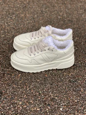 Winter Sneakers White